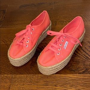 Supergas hot pink with platform size 37